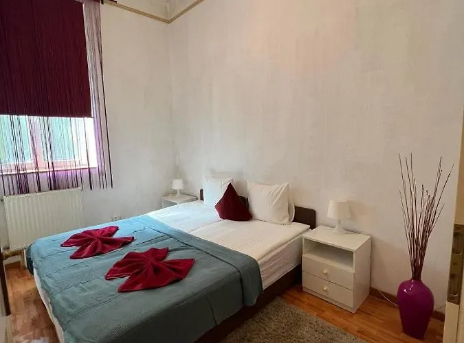 Elena Suite